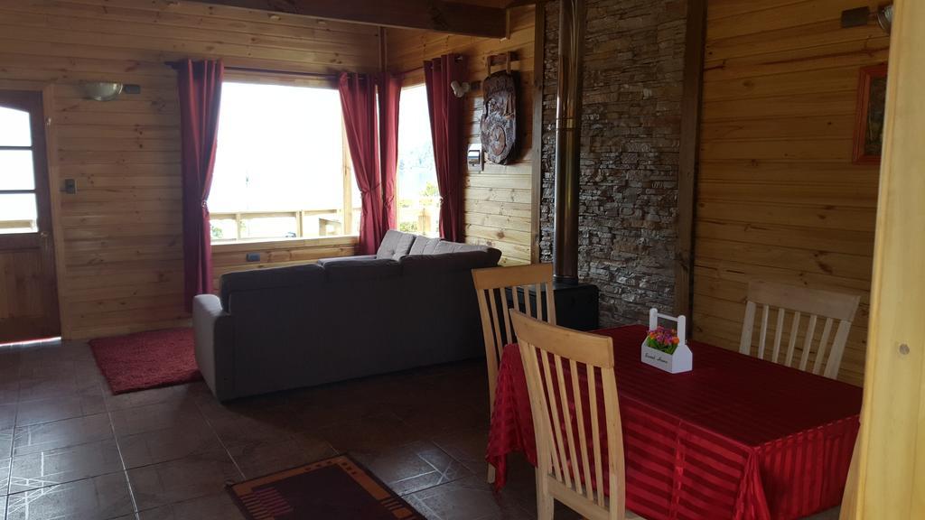 Cabanas Y Tinas El Cobre Apartamento