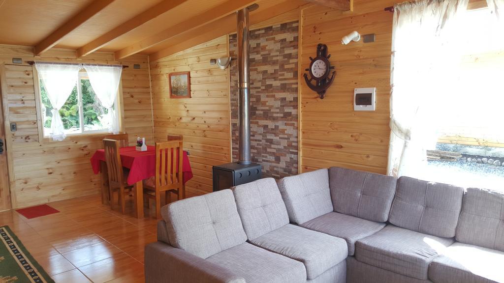 Cabanas Y Tinas El Cobre Apartamento